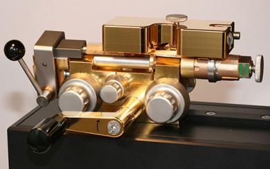 Außenhobelmaschine für Oboe, Bucher 