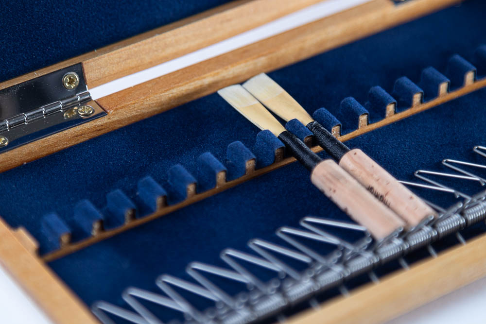 木製リードケース（20 本入り）針金仕様 | Oboe-Shop.de | オーボエ用 リード材、工具、アクセサリー、楽譜